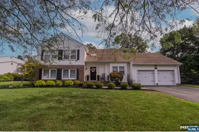 20 Dwight Street, Wayne, NJ 07470 - Photo 3