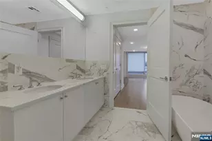 3 Somerset Ln 109, Edgewater, NJ 07020 - Photo 23