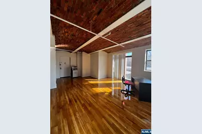 840 River Road 207 #207, Edgewater, NJ 07020 - Photo 5