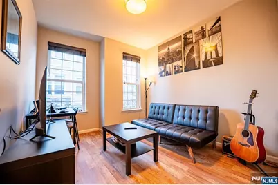 26 Dahlia Lane, Garfield, NJ 07026 - Photo 19