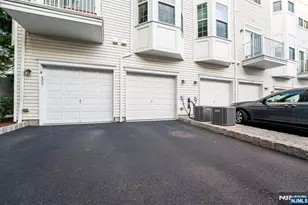 26 Dahlia Ln, Garfield, NJ 07026 - Photo 13