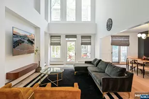 207 Shearwater Ct 14, Jersey City, NJ 07305 - Photo 3