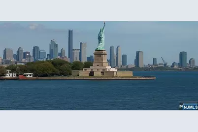 207 Shearwater Court 14 #14, Jersey City, NJ 07305 - Photo 35