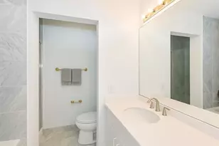 207 Shearwater Ct 14, Jersey City, NJ 07305 - Photo 25