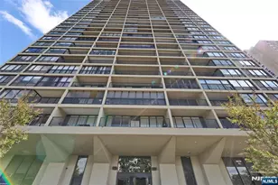 6 Horizon 2106, Fort Lee, NJ 07024 - Photo 1