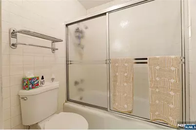 6 Horizon 2106 #2106, Fort Lee, NJ 07024 - Photo 15