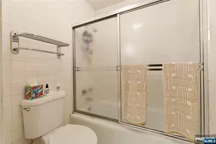 6 Horizon 2106, Fort Lee, NJ 07024 - Photo 15