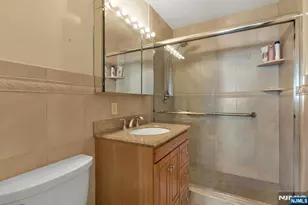 2000 Linwood Ave 16T, Fort Lee, NJ 07024 - Photo 13