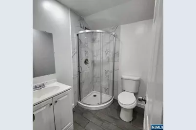 333 W Clinton Street, Haledon, NJ 07508 - Photo 9