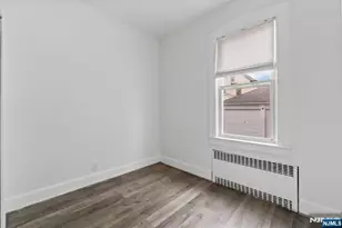 105 Van Riper Ave 1, Clifton, NJ 07011 - Photo 9