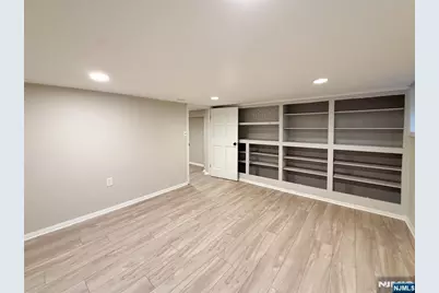 36 Cortland Place A #A, Tenafly, NJ 07670 - Photo 17