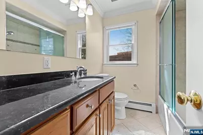 234 Totowa Road, Wayne, NJ 07470 - Photo 11