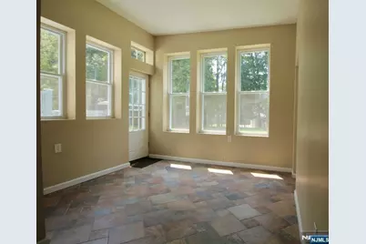 6 Cottage Place, Allendale, NJ 07401 - Photo 15