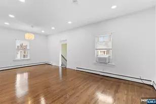 6 Cottage Pl, Allendale, NJ 07401 - Photo 3