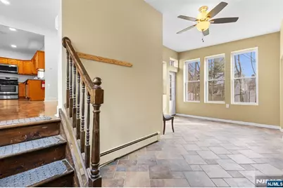 6 Cottage Place, Allendale, NJ 07401 - Photo 13