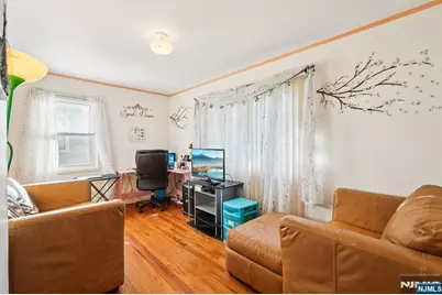 212 Jackson Avenue, North Plainfield, NJ 07060 - Photo 9