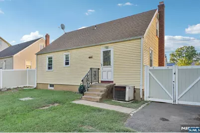 212 Jackson Avenue, North Plainfield, NJ 07060 - Photo 15