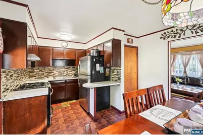 212 Jackson Avenue, North Plainfield, NJ 07060 - Photo 5