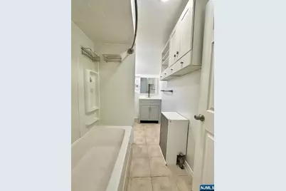 23 Trimble Avenue 2 #2, Clifton, NJ 07011 - Photo 9