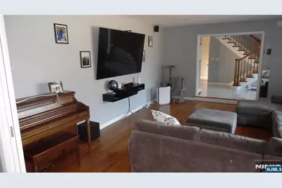26 James Terrace, Pompton Lakes, NJ 07442 - Photo 3
