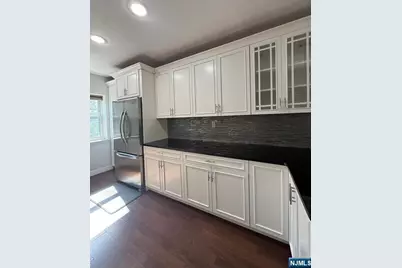 90C Franklin 90C #90C, Tenafly, NJ 07670 - Photo 7