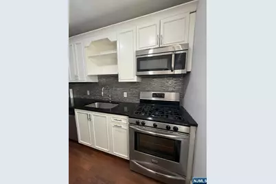 90C Franklin 90C #90C, Tenafly, NJ 07670 - Photo 11