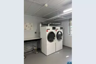 90C Franklin 90C #90C, Tenafly, NJ 07670 - Photo 21