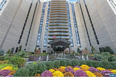 1512 Palisade Avenue 12G #12G, Fort Lee, NJ 07024 - Photo 3