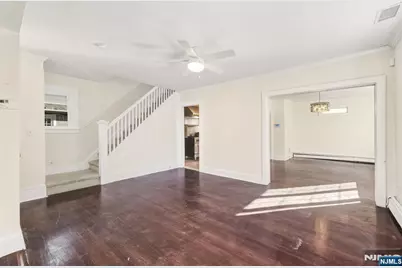 331 Mountain Way, Rutherford, NJ 07070 - Photo 5