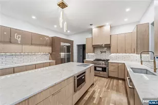 794 Blauvelt St, River Vale Township, NJ 07675 - Photo 15