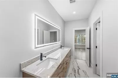 794 Blauvelt Street, River Vale Township, NJ 07675 - Photo 41