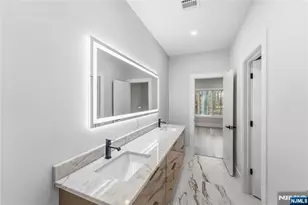 794 Blauvelt St, River Vale Township, NJ 07675 - Photo 41