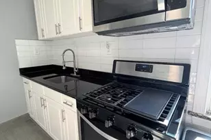 10 Main Ave, Elmwood Park, NJ 07407 - Photo 3