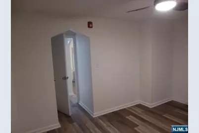 482 Broad Avenue #2, Leonia, NJ 07605 - Photo 23