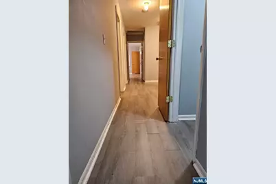 590 Schuyler Avenue, North Arlington, NJ 07031 - Photo 9