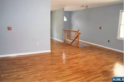 590 Schuyler Avenue, North Arlington, NJ 07031 - Photo 5