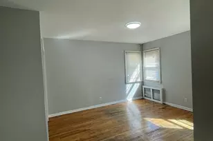 388-390 Leslie Street 1Fl, Newark, NJ 07112 - Photo 9