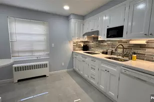 2209 Center Ave 209A, Fort Lee, NJ 07024 - Photo 3