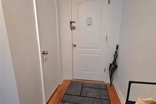 1565 Center Ave 4E, Fort Lee, NJ 07024 - Photo 3