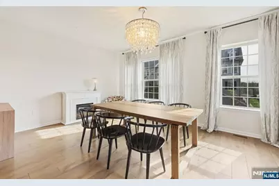 36 Cortland Court, Livingston, NJ 07039 - Photo 5