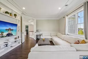 6 Northwood Dr, Franklin Lakes, NJ 07417 - Photo 23