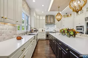 6 Northwood Dr, Franklin Lakes, NJ 07417 - Photo 11