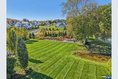 6 Northwood Drive, Franklin Lakes, NJ 07417 - Photo 35