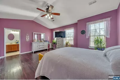 1105 Hamilton Street, Belleville, NJ 07109 - Photo 19