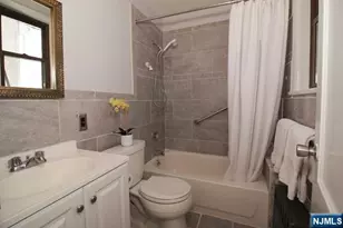 246 Rock Rd, Glen Rock, NJ 07452 - Photo 13