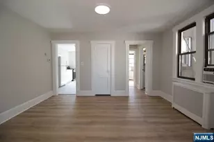 246 Rock Rd, Glen Rock, NJ 07452 - Photo 9