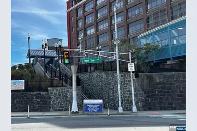 55 Mallory Avenue 69 #69, Jersey City, NJ 07305 - Photo 29