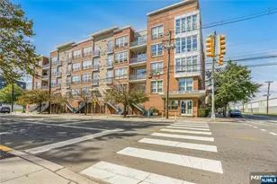 55 Mallory Ave 69, Jersey City, NJ 07305 - Photo 3