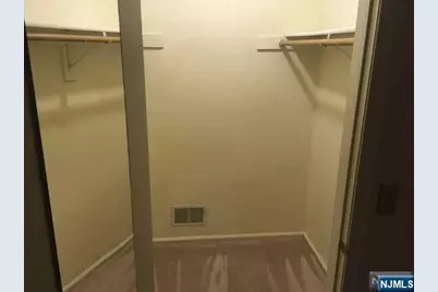 108 Raintree Lane 108 #108, Mahwah, NJ 07430 - Photo 7