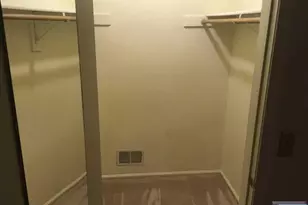 108 Raintree Ln 108, Mahwah, NJ 07430 - Photo 7